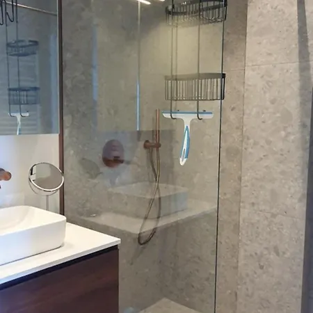 Subliem Met Zeezicht Apartment De Panne